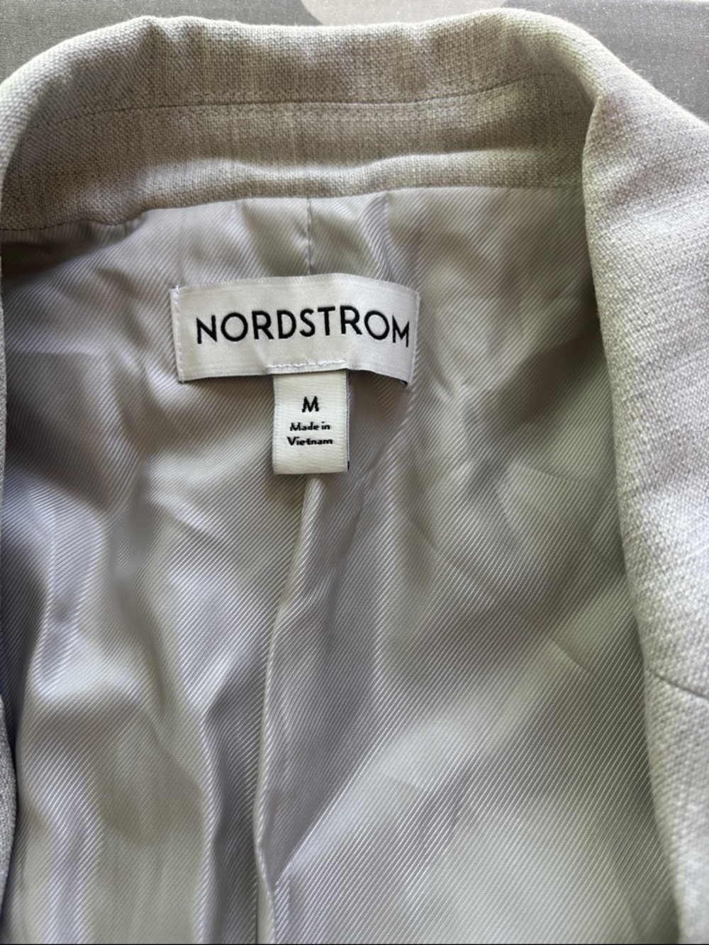 Nordstrom Light Gray Women’s Tailored Blazer - Picture 5 of 6